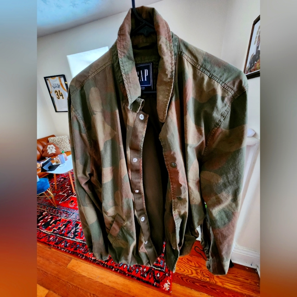 GAP Jacket Camouflage men's large